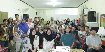 KKN SDGs Kelompok 04 UPN “Veteran” Jawa Timur Dorong Tiga Pilar Kemandirian di Kelurahan Jepara: Literasi Keuangan, Digitalisasi UMKM, dan Inovasi Lilin